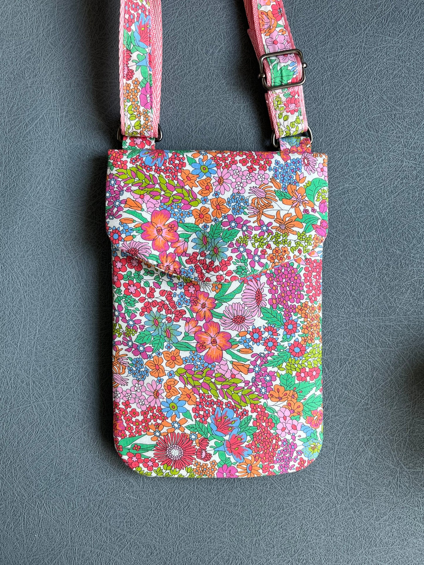Sling Pouch - Liberty Margaret Annie
