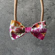 Load image into Gallery viewer, Spring Baby Headband
